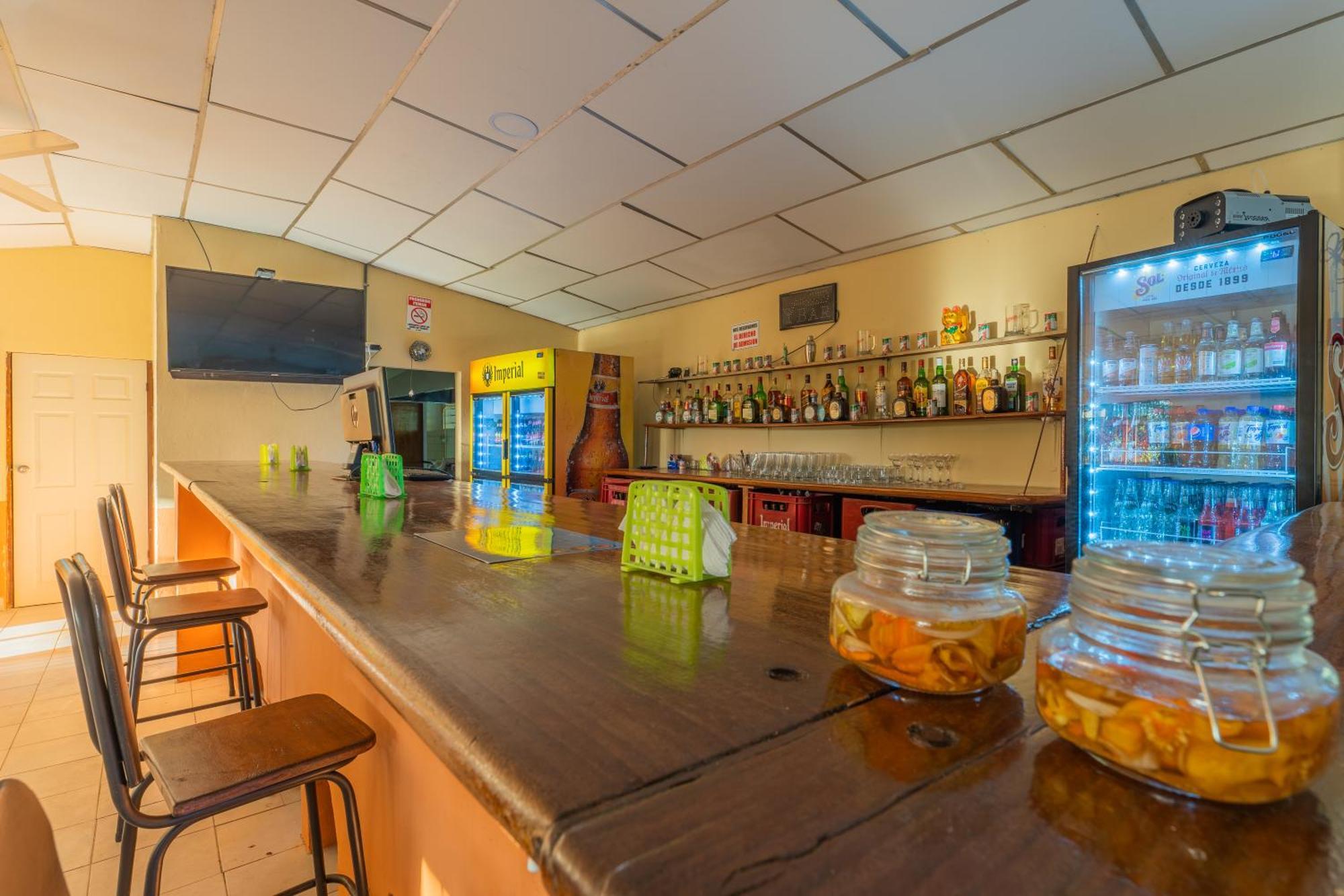 El Cocobolo Food&Rest Room 6 Bed And Breakfast Wifi Ac Pkg Gratis ลิเบเรีย ภายนอก รูปภาพ