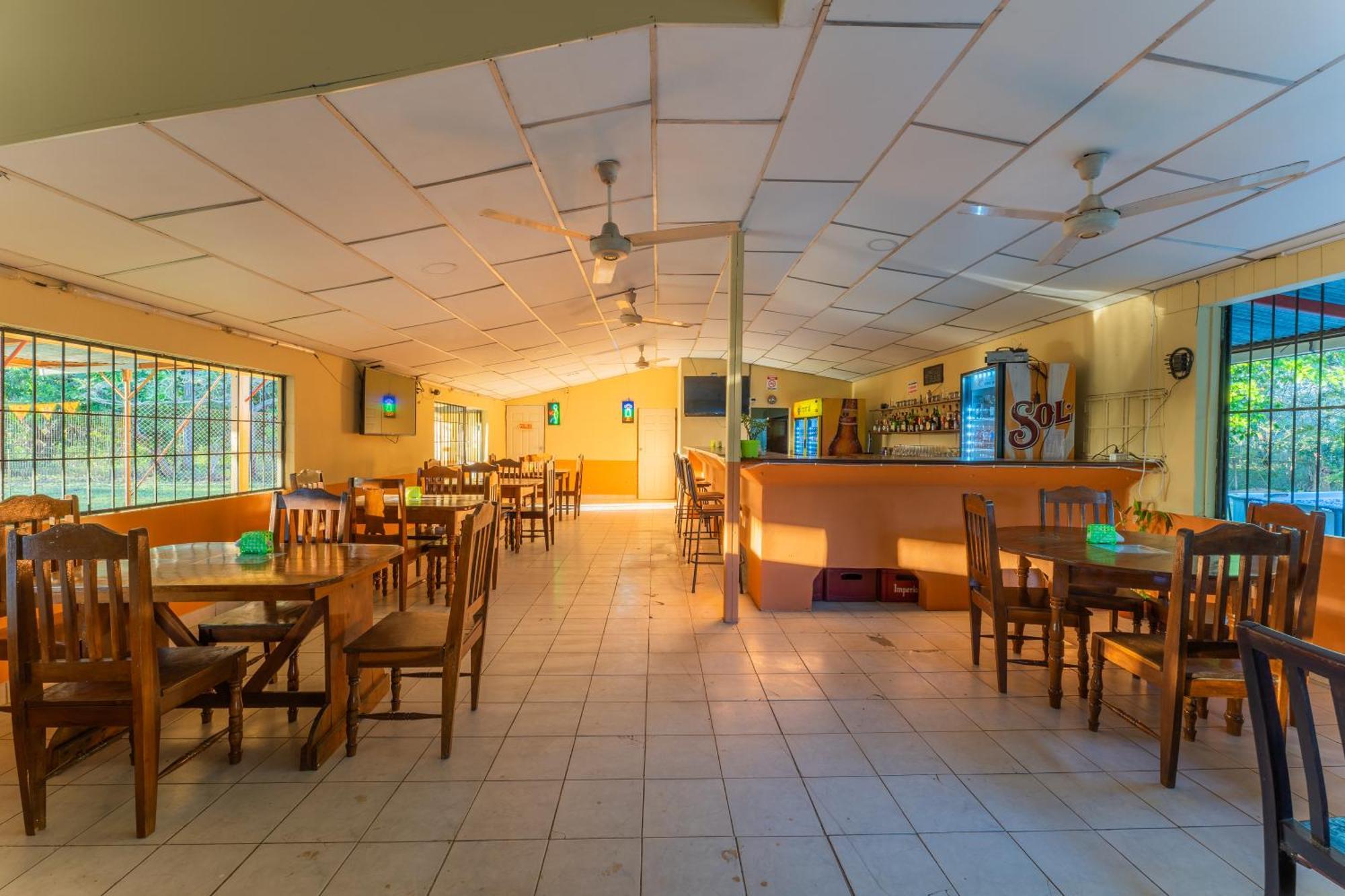El Cocobolo Food&Rest Room 6 Bed And Breakfast Wifi Ac Pkg Gratis ลิเบเรีย ภายนอก รูปภาพ